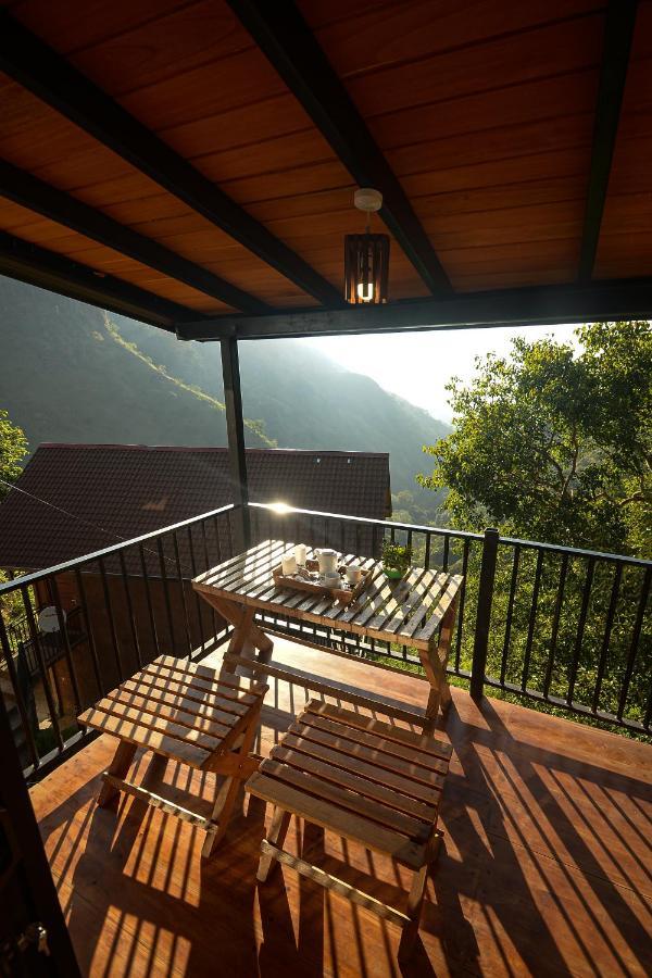 Vila Ella Camelot Exteriér fotografie